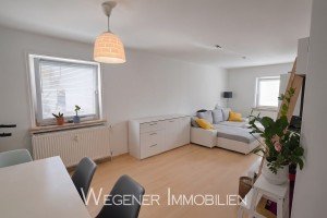 Hauptbild *** Attraktive 2-Zimmer-Wohnung mit eigenem Eingang & EBK - nur ca. 400 m zur U-/S-Bahn Trudering! ***